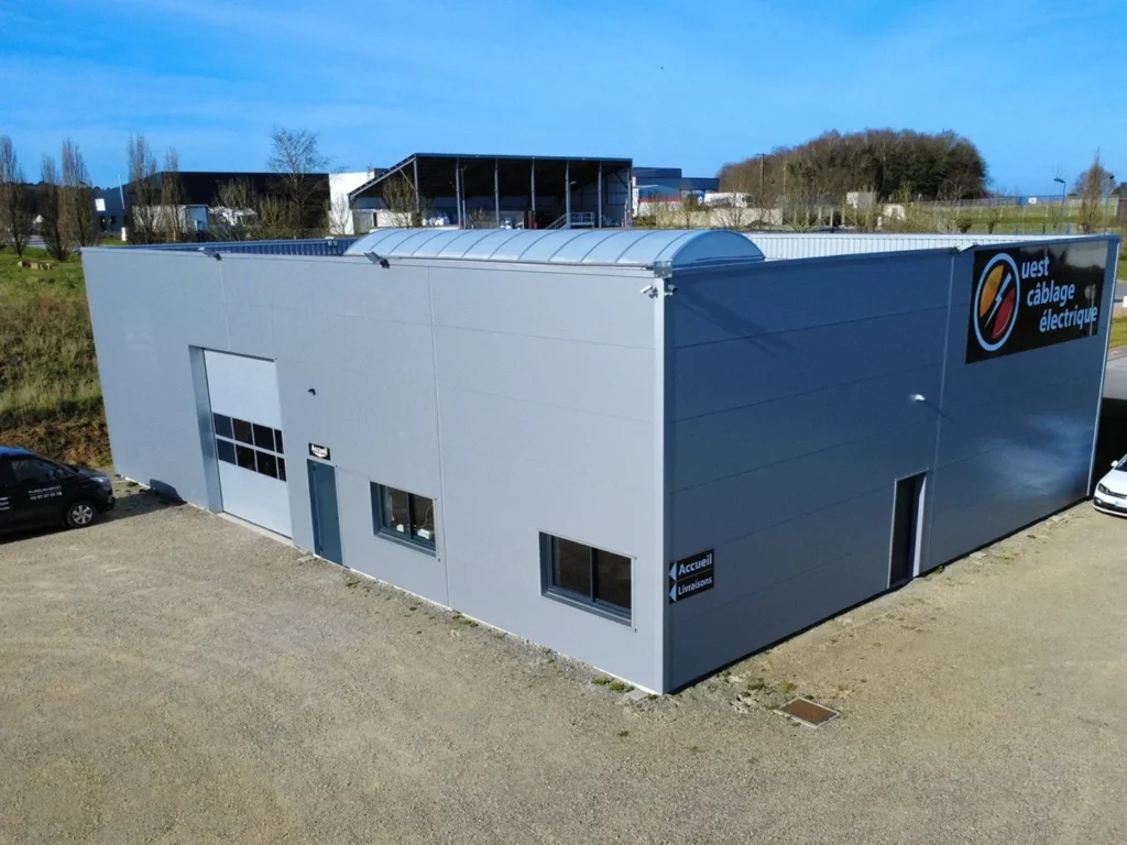 construction Batiment dactivites a Plumeliau dans le Morbihan